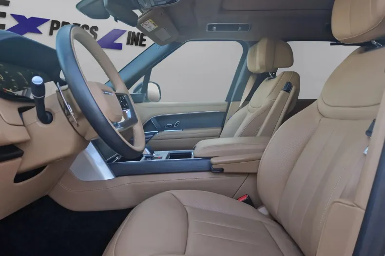 Land Rover Range Rover din 2024 cu 4.500 km - oferta LAN133693 - foto 9