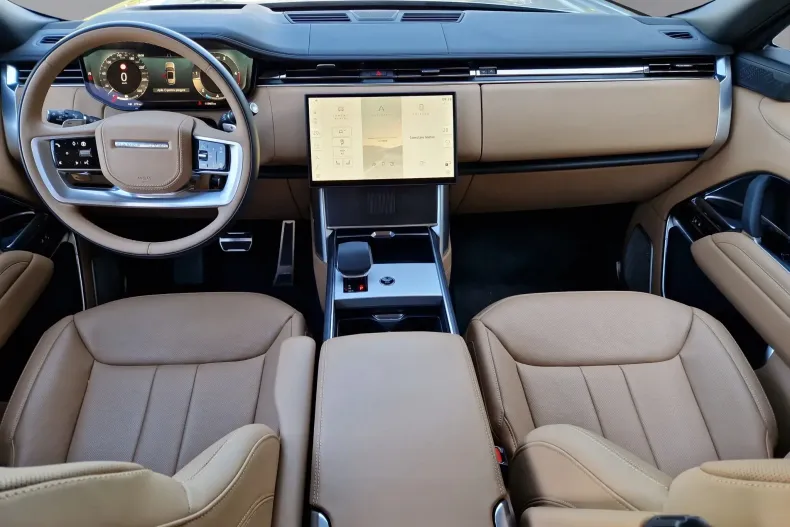 Land Rover Range Rover din 2024 cu 4.500 km - oferta LAN133693 - foto 14