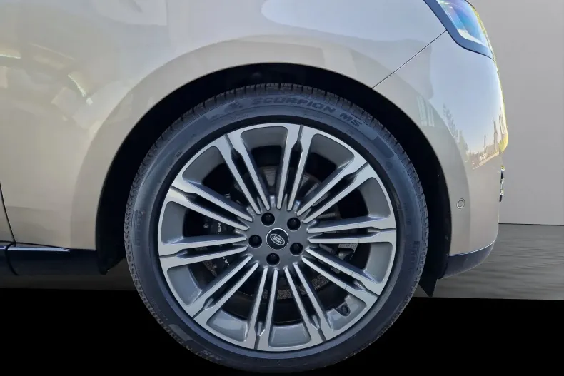 Land Rover Range Rover din 2024 cu 4.500 km - oferta LAN133693 - foto 21