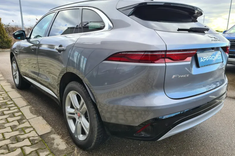 Jaguar F-Pace din 2023 cu 5.000 km - oferta JAG133700 - foto 3