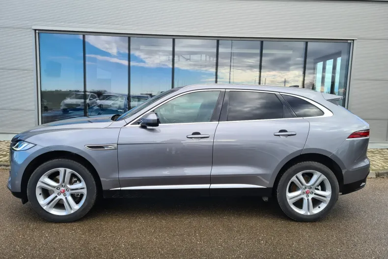 Jaguar F-Pace din 2023 cu 5.000 km - oferta JAG133700 - foto 4