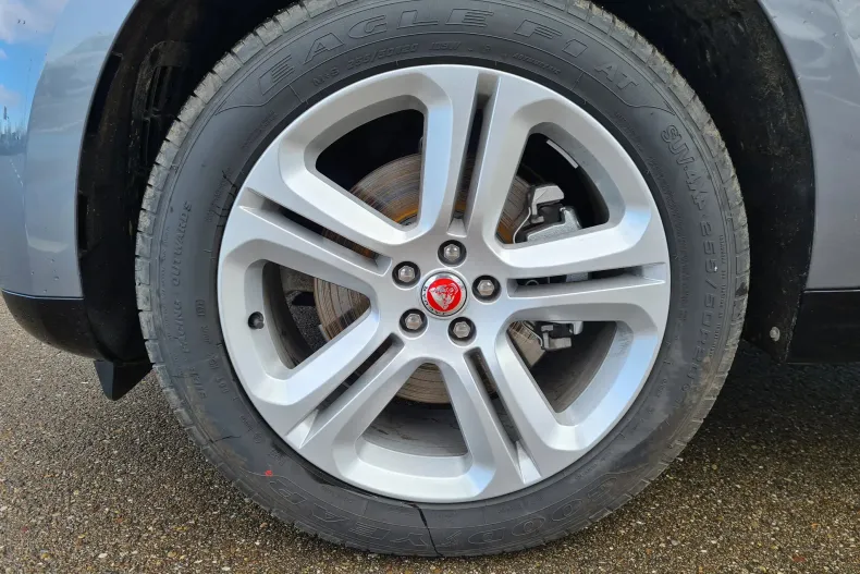 Jaguar F-Pace din 2023 cu 5.000 km - oferta JAG133700 - foto 11