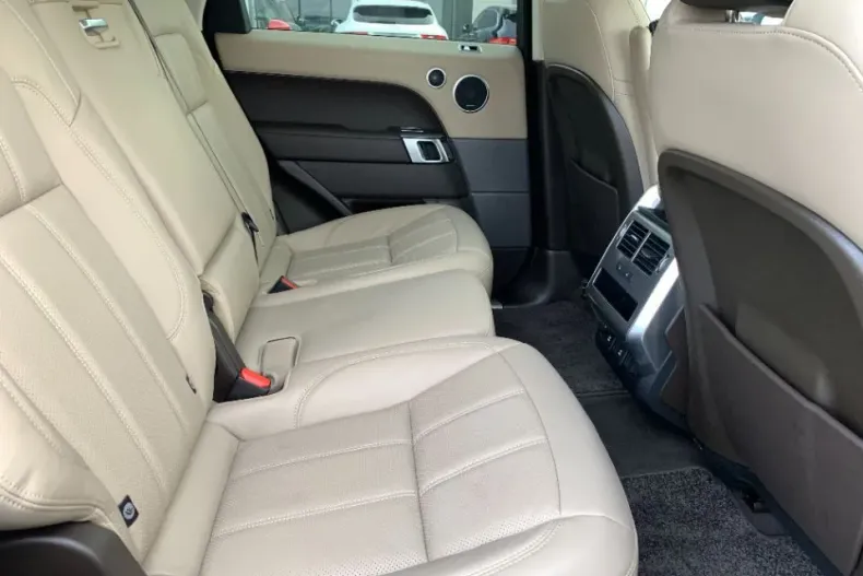 Land Rover Range Rover Sport din 2020 cu 26.800 km - oferta LAN133702 - foto 7