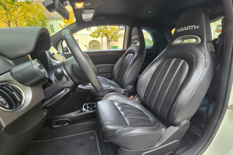 Abarth 500 din 2019 cu 29.500 km - oferta ABA133703 - foto 4