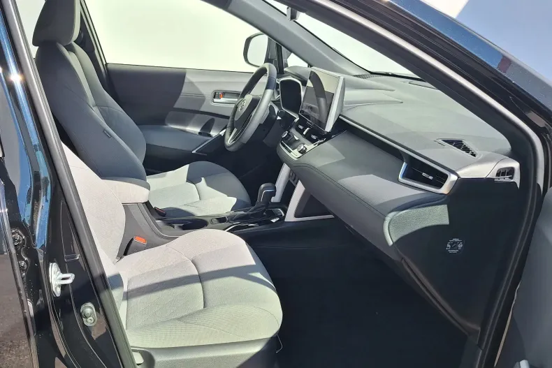 Toyota Corolla Cross din 2024 cu 1.200 km - oferta TOY133714 - foto 11