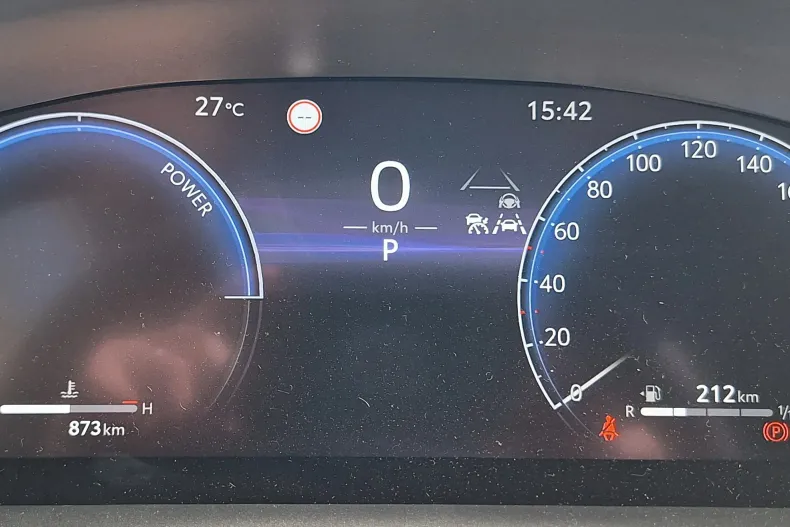 Toyota Corolla Cross din 2024 cu 1.200 km - oferta TOY133714 - foto 18