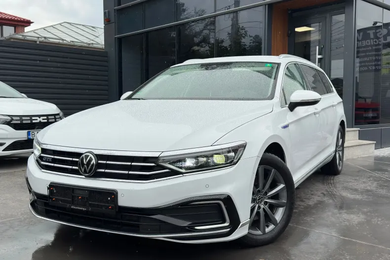 Volkswagen Passat din 2023 cu 108.971 km - oferta VOL133716 - foto 3