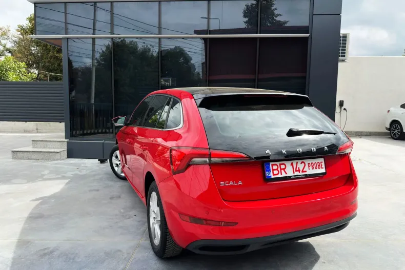 Skoda Scala din 2023 cu 4.700 km - oferta SKO133720 - foto 6