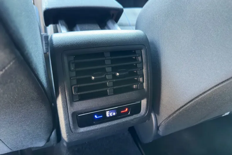 Volkswagen Golf din 2022 cu 54.833 km - oferta VOL133721 - foto 20