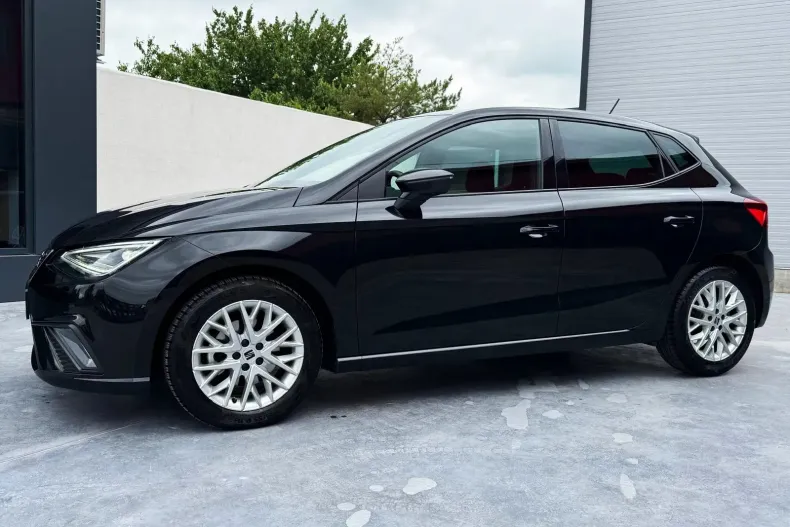 Seat Ibiza din 2024 cu 23.899 km - oferta SEA133723 - foto 3