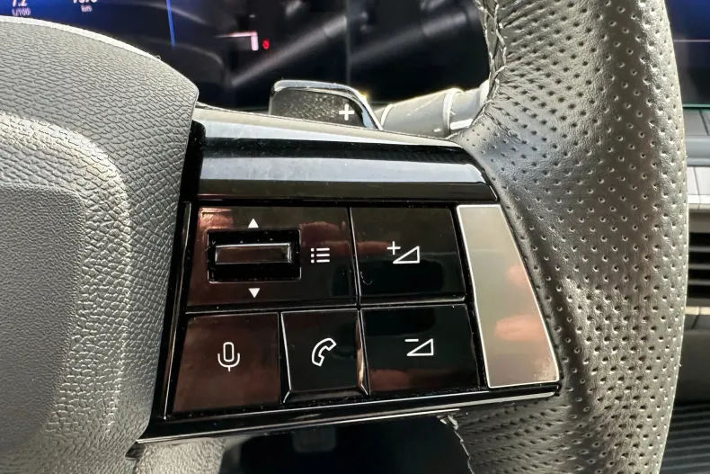 Opel Astra din 2023 cu 59.400 km - oferta OPE133724 - foto 19