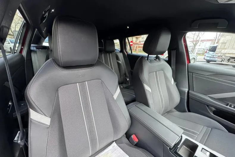 Opel Astra din 2024 cu 23.341 km - oferta OPE133725 - foto 12