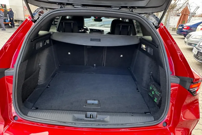 Opel Astra din 2024 cu 23.341 km - oferta OPE133725 - foto 19