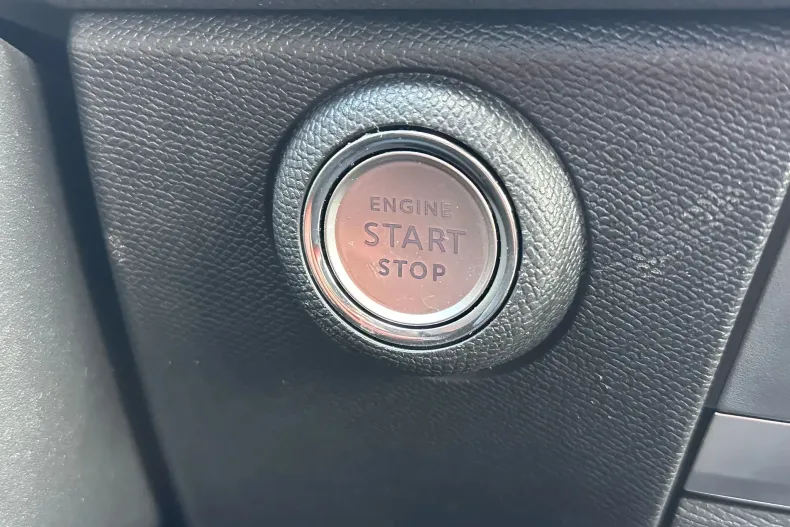 Opel Astra din 2024 cu 23.341 km - oferta OPE133725 - foto 34