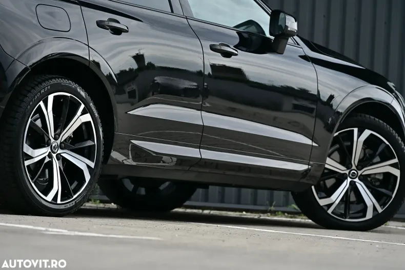Volvo XC60 din 2021 cu 158.900 km - oferta VOL133731 - foto 39