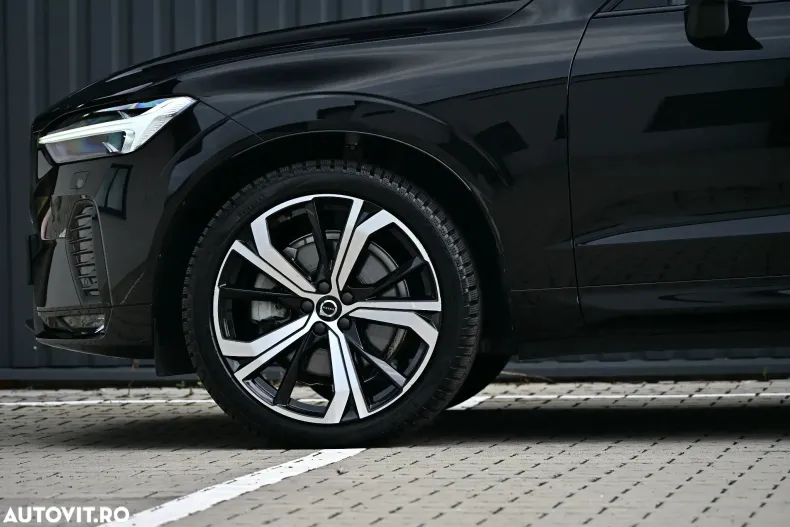 Volvo XC60 din 2021 cu 158.900 km - oferta VOL133731 - foto 40