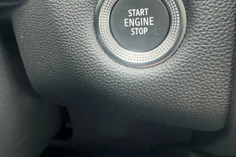 Mitsubishi Colt din 2024 cu 2.300 km - oferta MIT133732 - foto 26