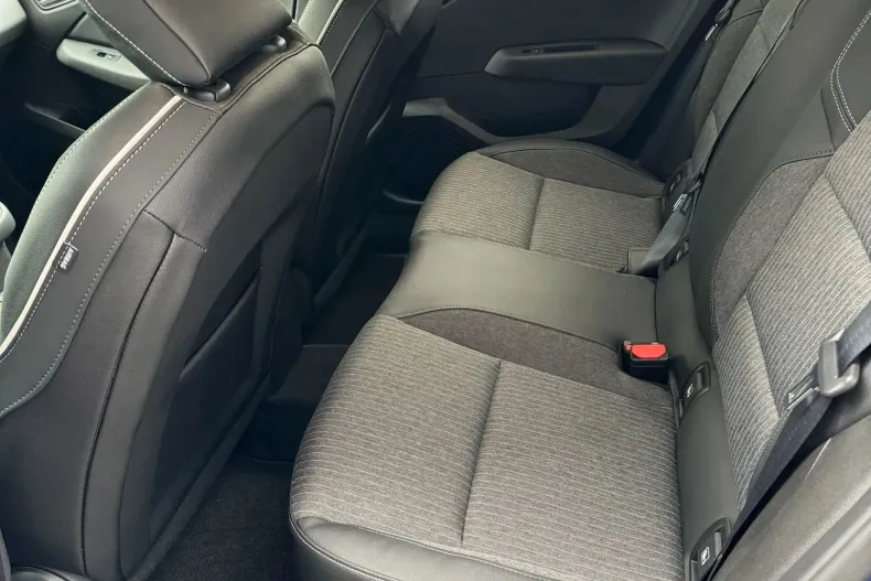 Mitsubishi Colt din 2024 cu 2.300 km - oferta MIT133732 - foto 28