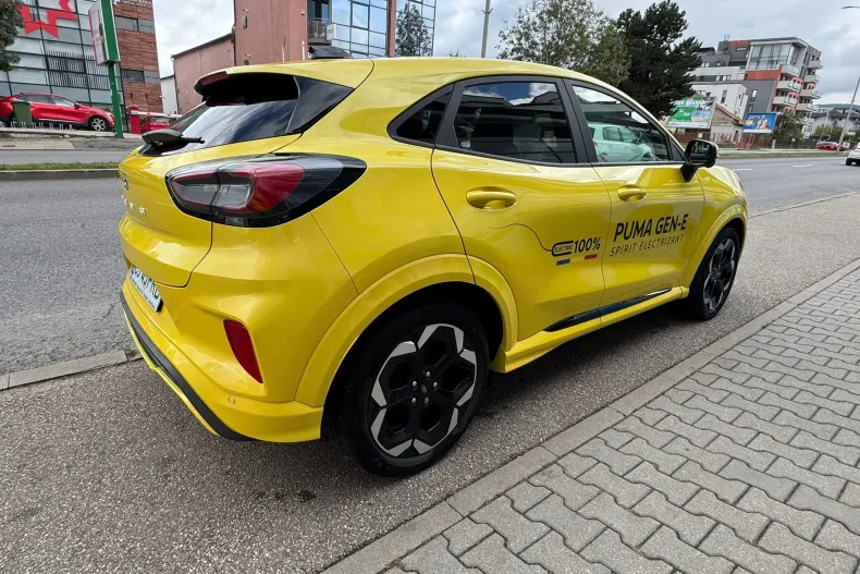 Ford Puma din 2025 cu 1.470 km - oferta FOR133733 - foto 9