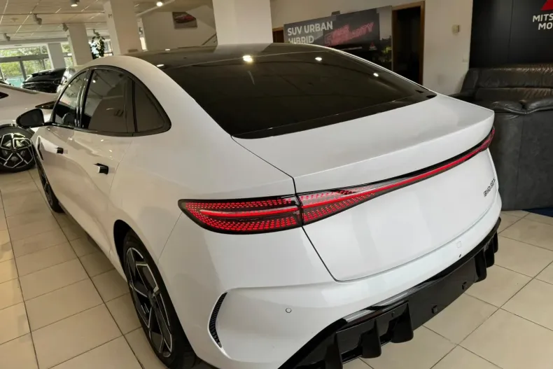 BYD SEAL din 2025 cu 10 km - oferta BYD133734 - foto 13