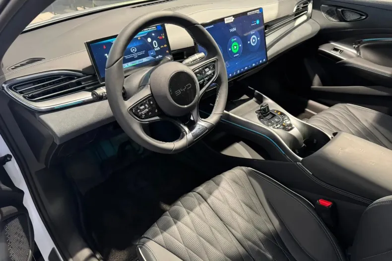 BYD SEAL din 2025 cu 10 km - oferta BYD133734 - foto 19