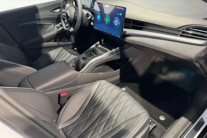 BYD SEAL din 2025 cu 10 km - oferta BYD133734 - foto 23