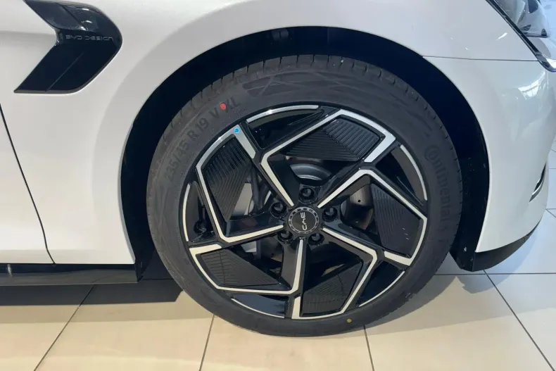 BYD SEAL din 2025 cu 10 km - oferta BYD133734 - foto 28