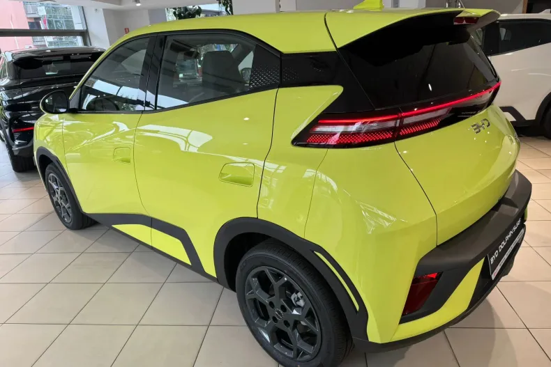 BYD DOLPHIN din 2025 cu 15 km - oferta BYD133735 - foto 7