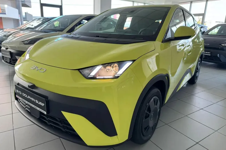 BYD DOLPHIN din 2025 cu 21 km - oferta BYD133736 - foto 1
