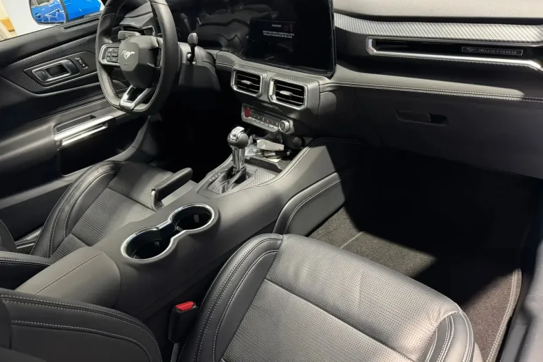 Ford Mustang din 2024 cu 3 km - oferta FOR133738 - foto 3