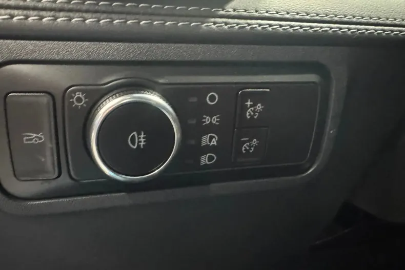 Ford Mustang din 2024 cu 3 km - oferta FOR133738 - foto 19