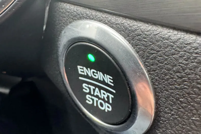 Ford Kuga din 2020 cu 46.012 km - oferta FOR133739 - foto 20