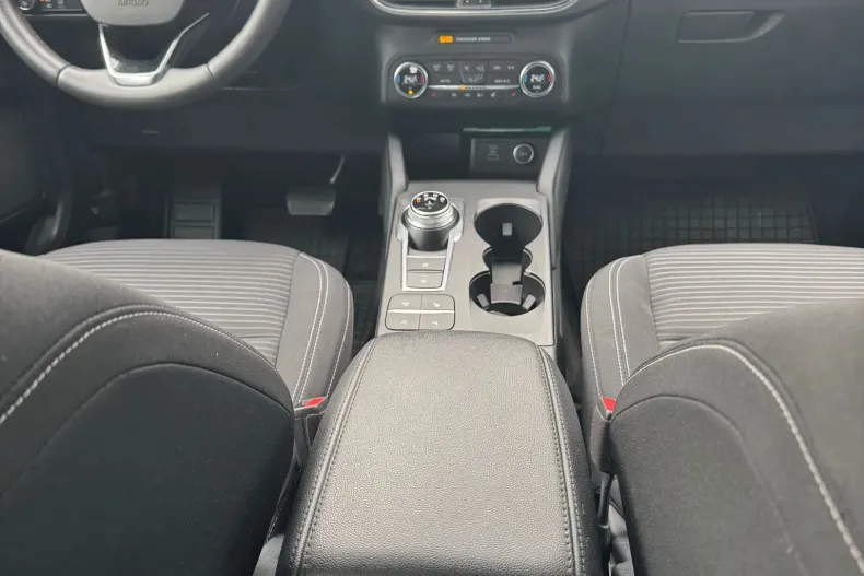 Ford Kuga din 2020 cu 46.012 km - oferta FOR133739 - foto 32