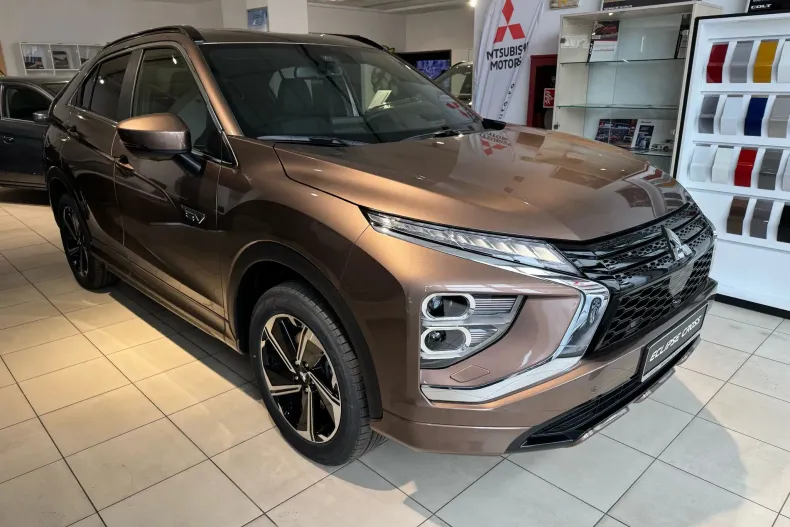Mitsubishi Eclipse Cross din 2023 cu 15 km - oferta MIT133741 - foto 3