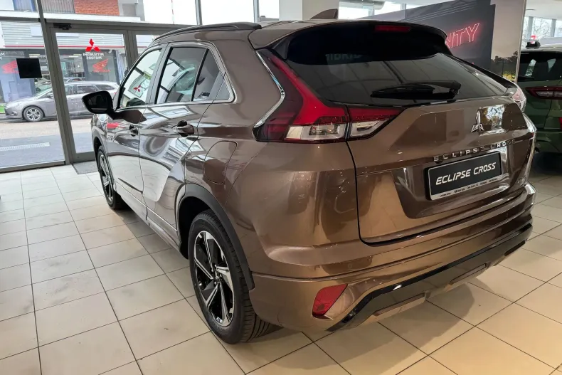 Mitsubishi Eclipse Cross din 2023 cu 15 km - oferta MIT133741 - foto 5