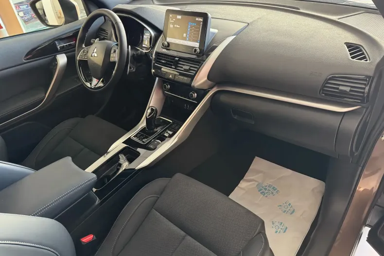 Mitsubishi Eclipse Cross din 2023 cu 15 km - oferta MIT133741 - foto 11