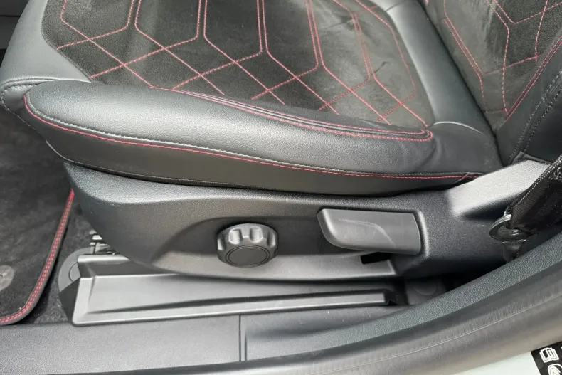 Ford Puma din 2024 cu 2.170 km - oferta FOR133742 - foto 19