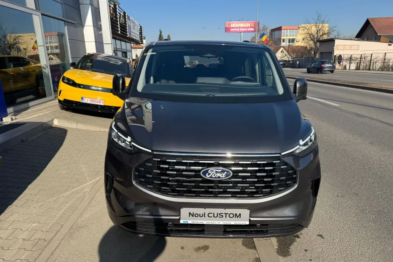 Ford Tourneo Custom din 2024 cu 5 km - oferta FOR133744 - foto 2