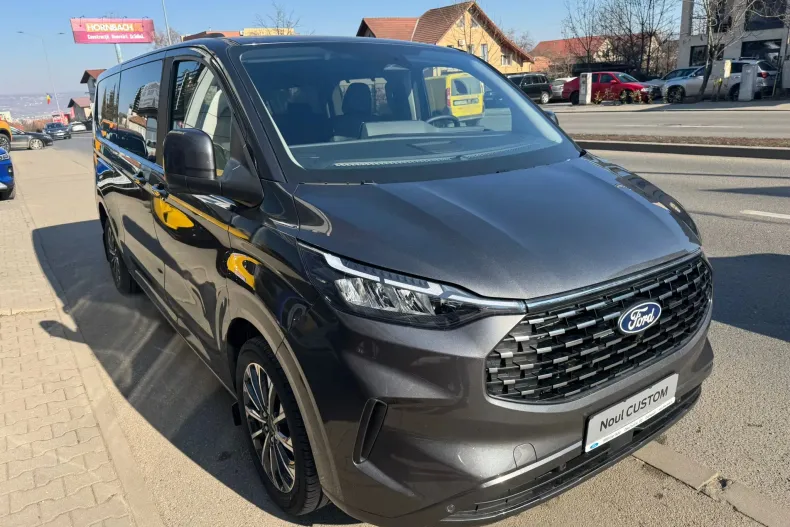 Ford Tourneo Custom din 2024 cu 5 km - oferta FOR133744 - foto 4