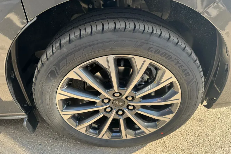 Ford Tourneo Custom din 2024 cu 5 km - oferta FOR133744 - foto 26