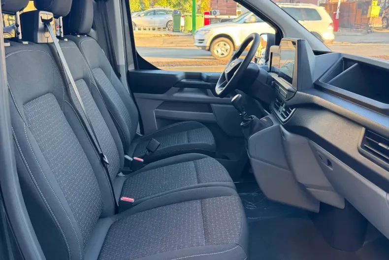 Ford Transit Custom din 2024 cu 5 km - oferta FOR133745 - foto 20