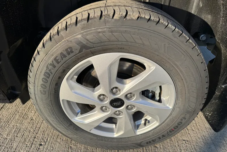 Ford Transit Custom din 2024 cu 5 km - oferta FOR133746 - foto 26