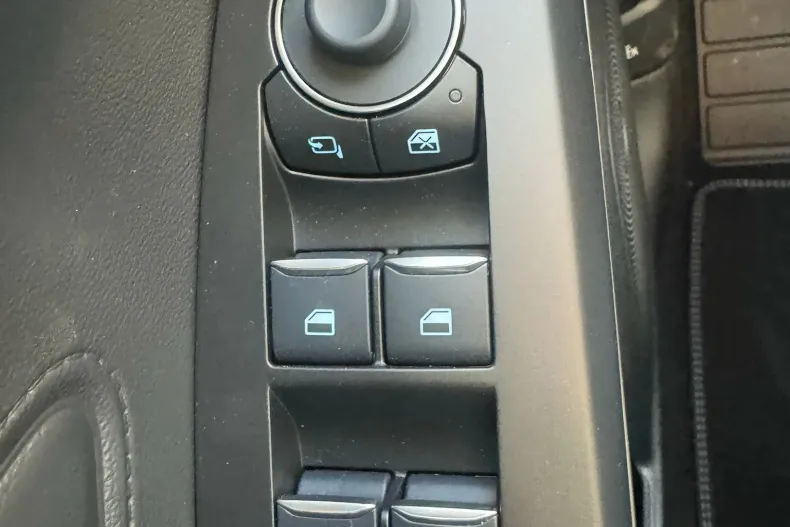 Ford Focus din 2024 cu 3.113 km - oferta FOR133748 - foto 26