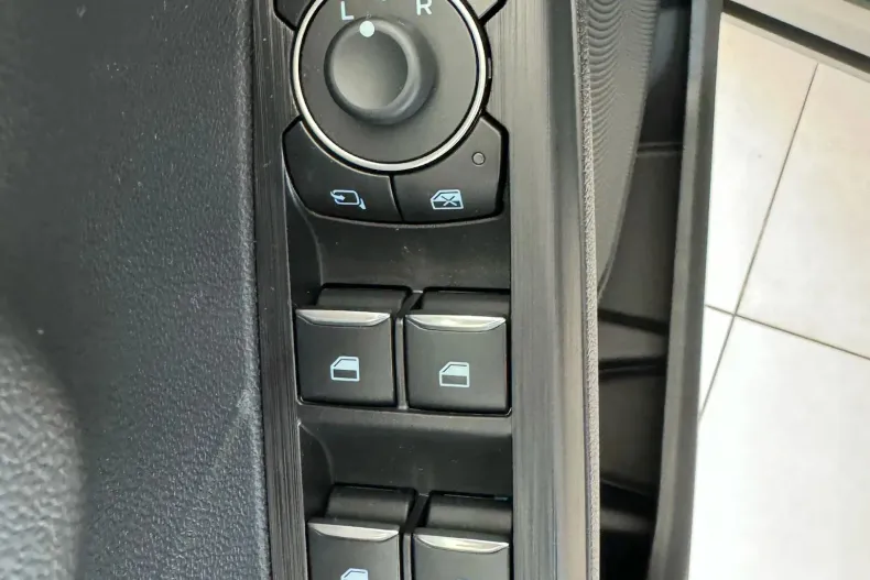 Ford Kuga din 2024 cu 44 km - oferta FOR133749 - foto 17