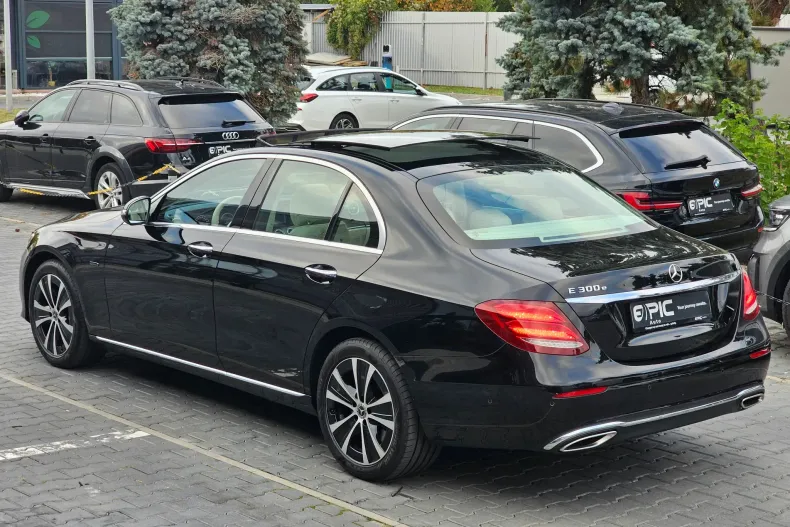 Mercedes-Benz E din 2019 cu 105.534 km - oferta MER133751 - foto 10