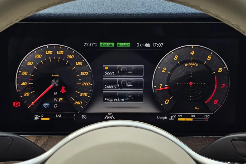 Mercedes-Benz E din 2019 cu 105.534 km - oferta MER133751 - foto 14