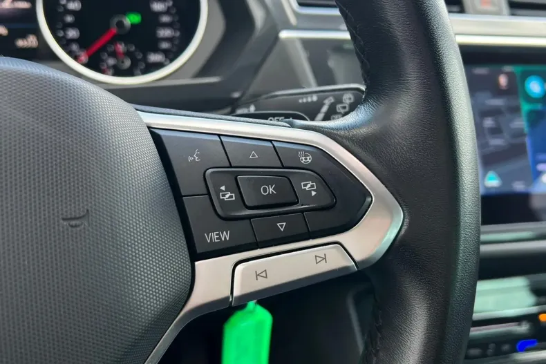 Volkswagen Tiguan din 2022 cu 71.208 km - oferta VOL133756 - foto 18