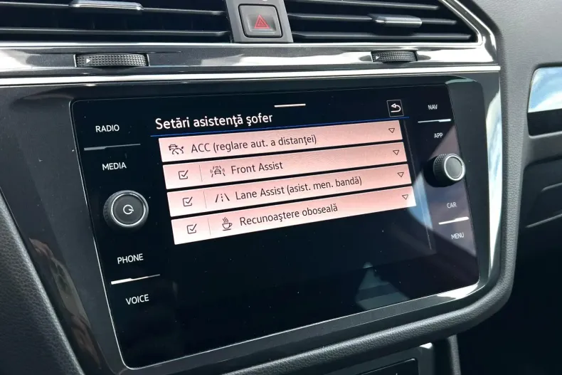 Volkswagen Tiguan din 2022 cu 71.208 km - oferta VOL133756 - foto 22