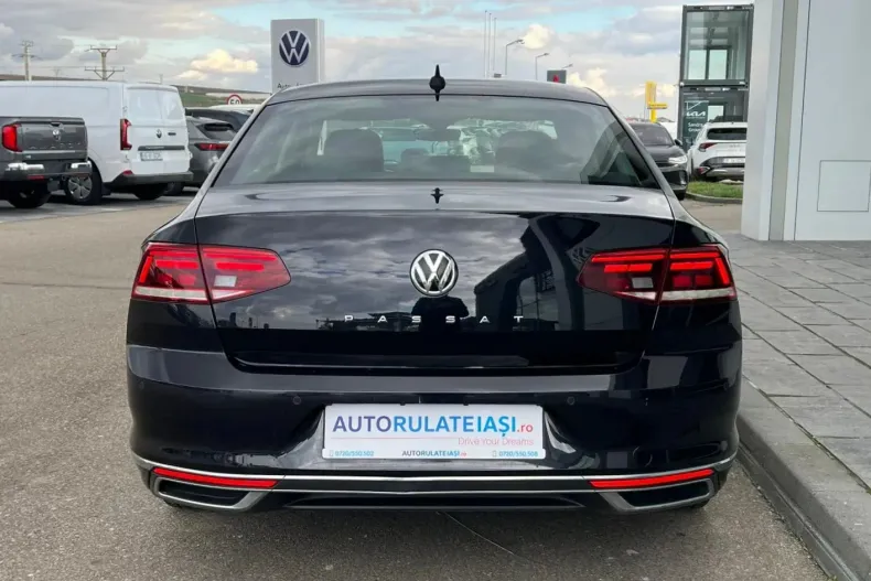 Volkswagen Passat din 2020 cu 110.926 km - oferta VOL133758 - foto 4