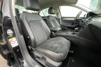 Volkswagen Passat din 2020 cu 110.926 km - oferta VOL133758 - foto 13